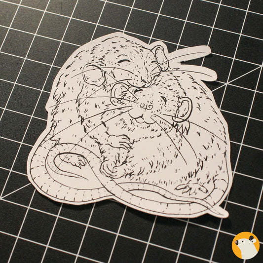 Twee Knuffelende Rattenvriendjes - 3x Getekende Matte Inkt Rattenstickers